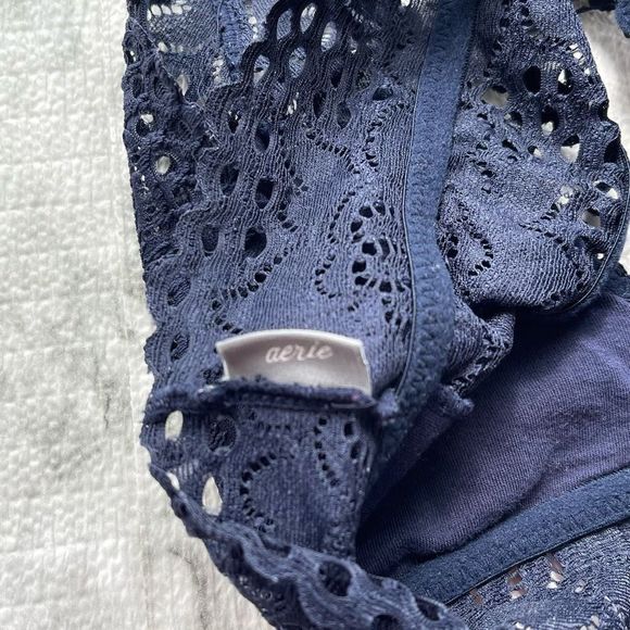 American Eagle Outfitters Aerie Boho Lace Halter Bralette Size Small - Navy - Picture 5 of 5